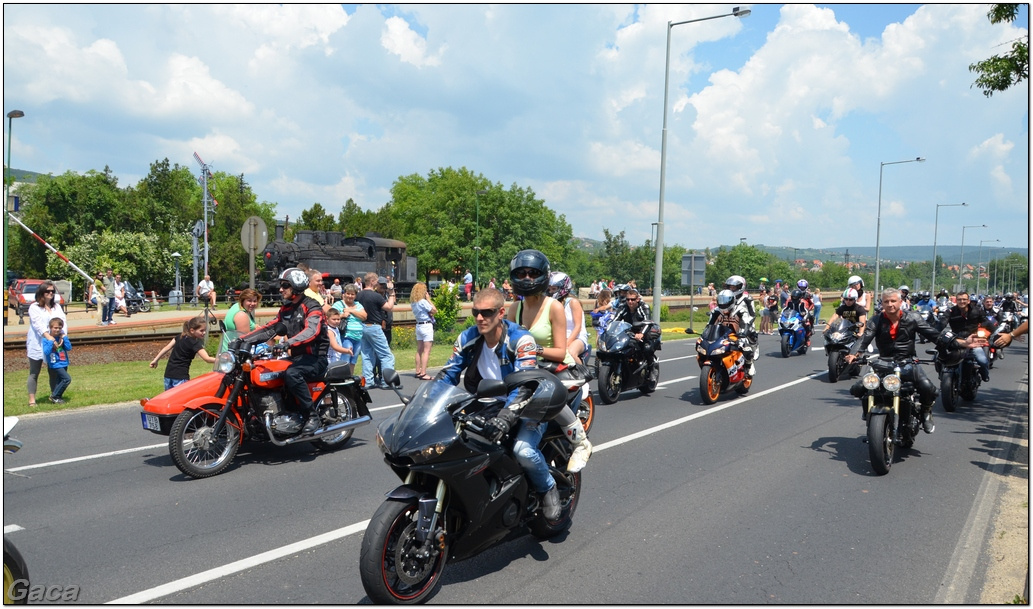 harleydavidsonopenroadfelvonulasmotorgaca201300630