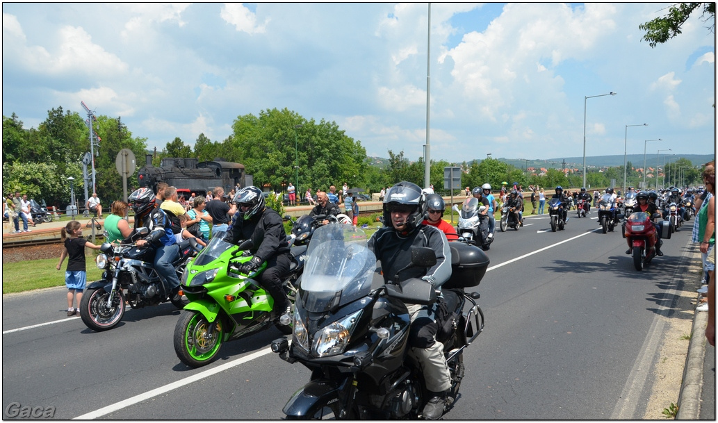 harleydavidsonopenroadfelvonulasmotorgaca201300635