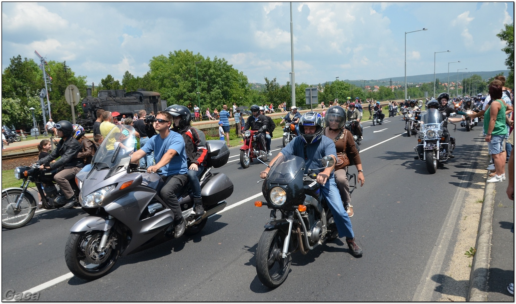 harleydavidsonopenroadfelvonulasmotorgaca201300636