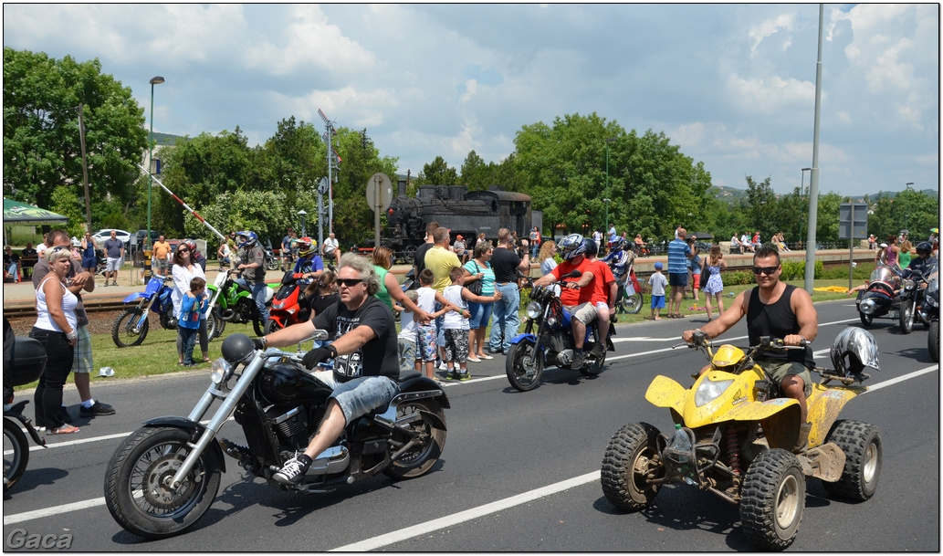 harleydavidsonopenroadfelvonulasmotorgaca201300650