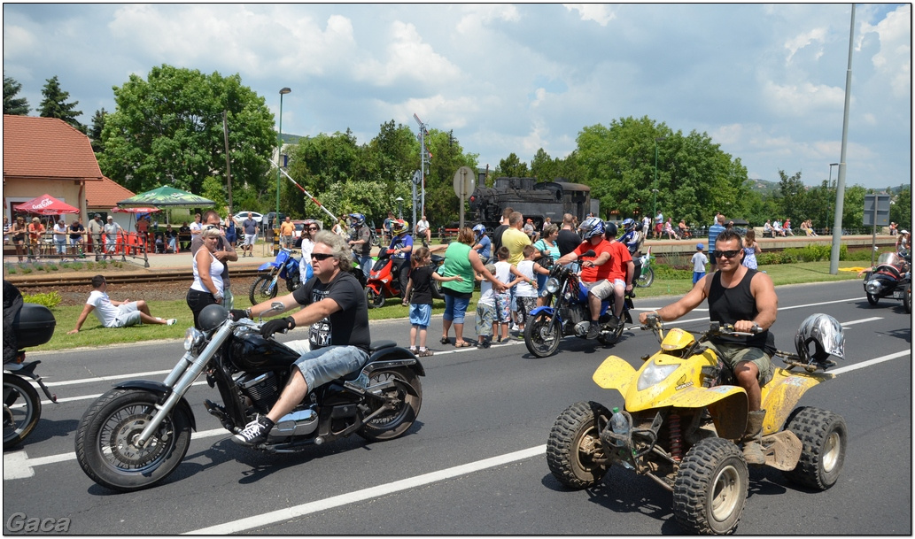 harleydavidsonopenroadfelvonulasmotorgaca201300651