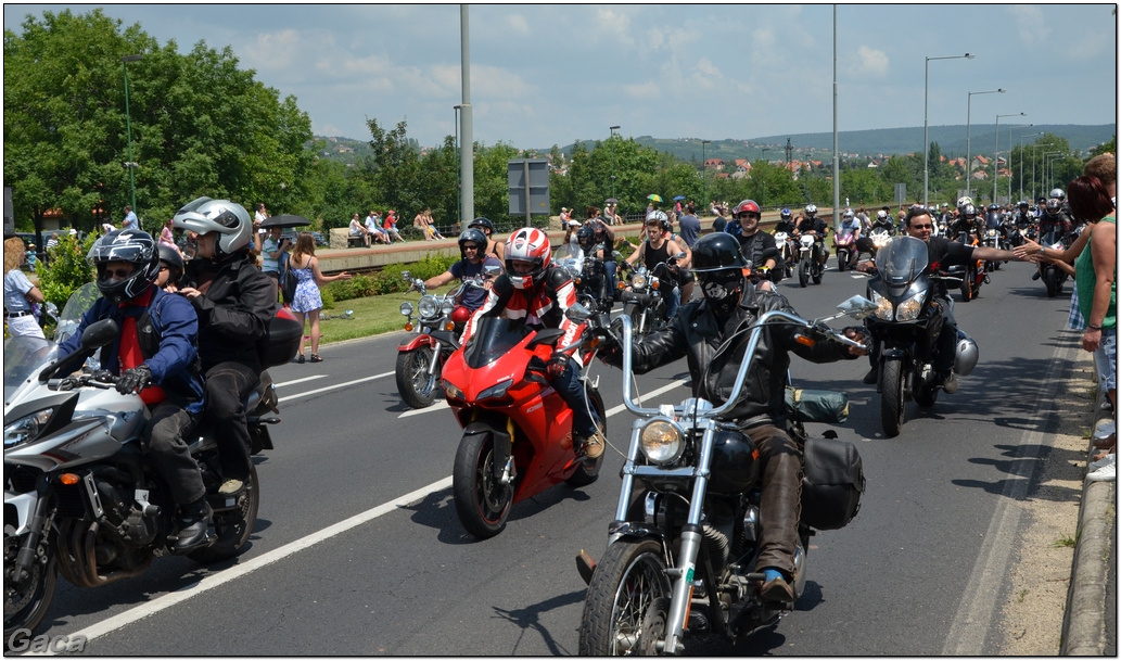 harleydavidsonopenroadfelvonulasmotorgaca201300654