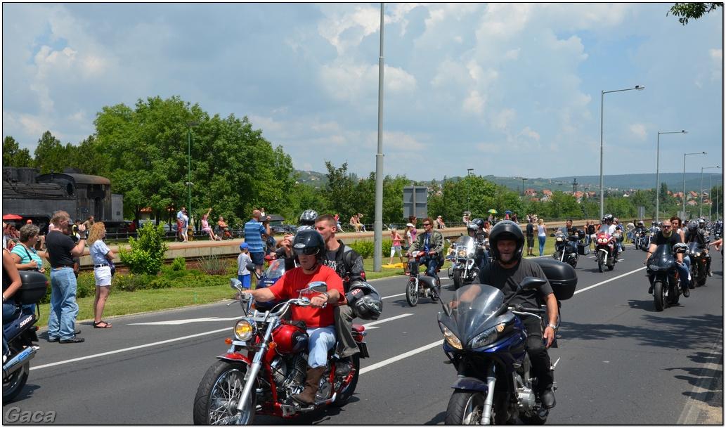 harleydavidsonopenroadfelvonulasmotorgaca201300672