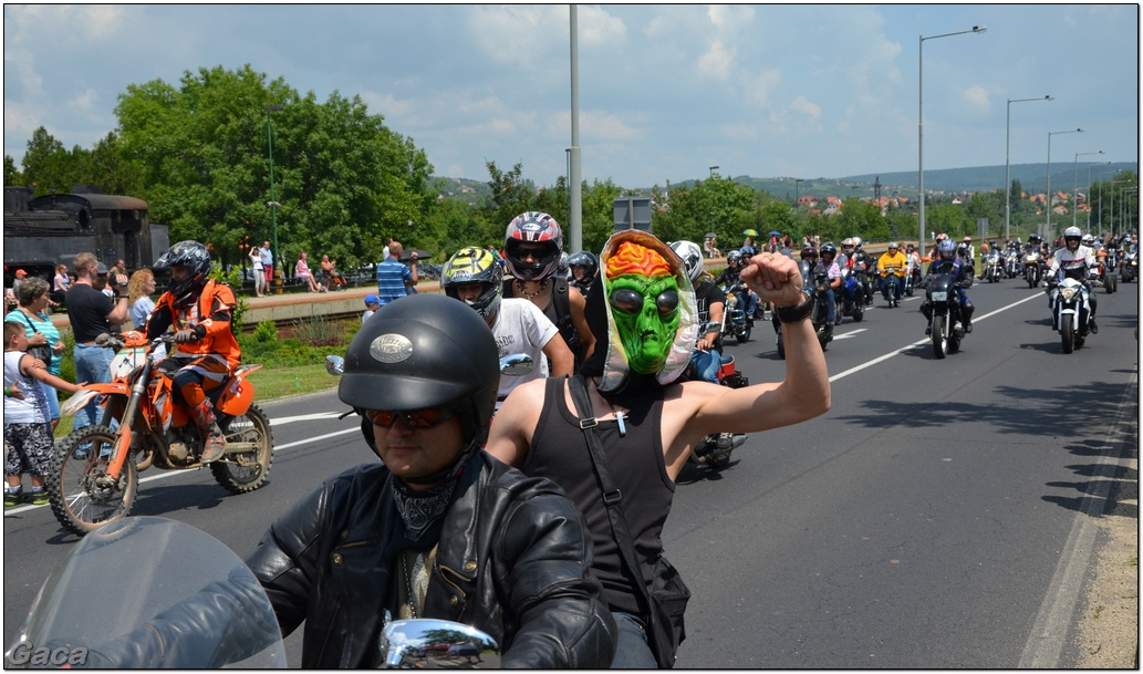 harleydavidsonopenroadfelvonulasmotorgaca201300675