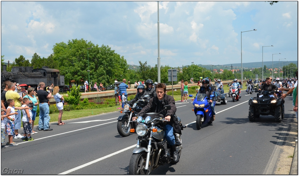 harleydavidsonopenroadfelvonulasmotorgaca201300682