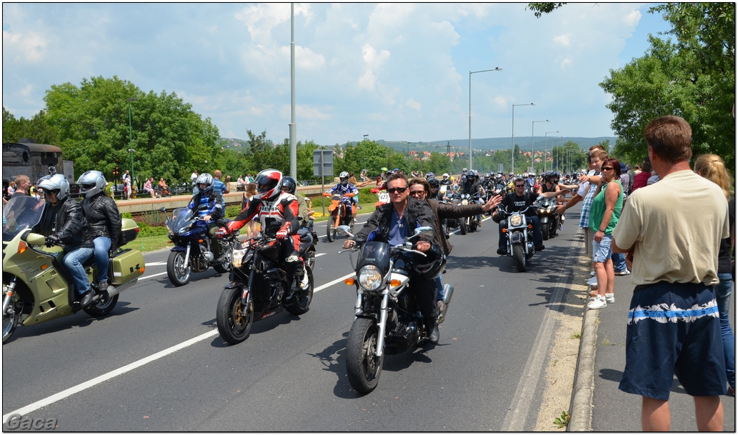 harleydavidsonopenroadfelvonulasmotorgaca201300686