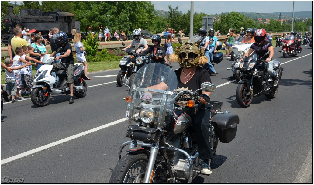 harleydavidsonopenroadfelvonulasmotorgaca201300704