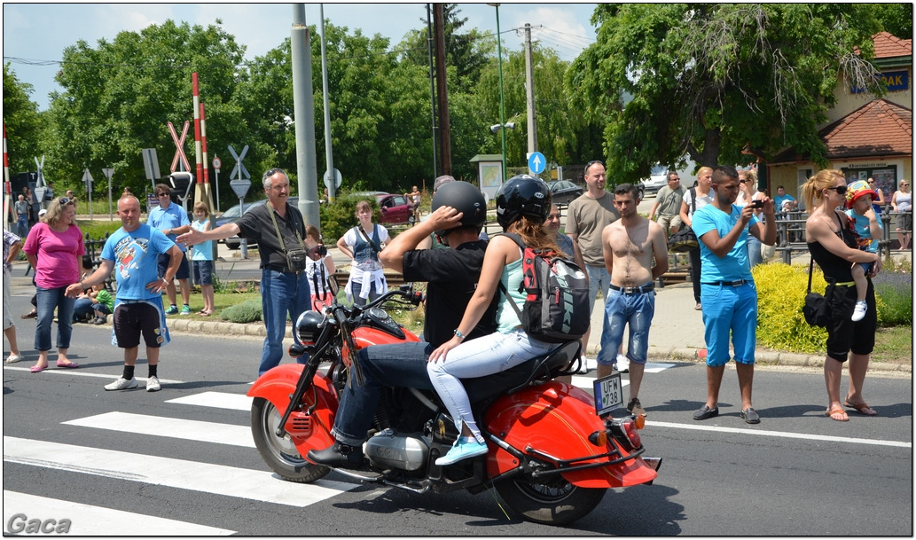 harleydavidsonopenroadfelvonulasmotorgaca201300707