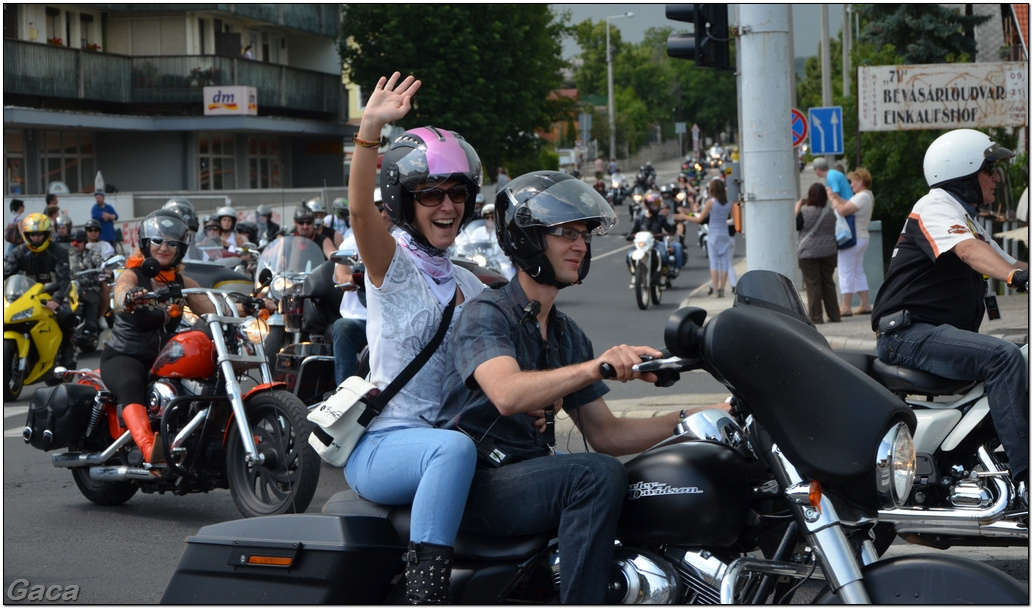 harleydavidsonopenroadfelvonulasmotorgaca201300718