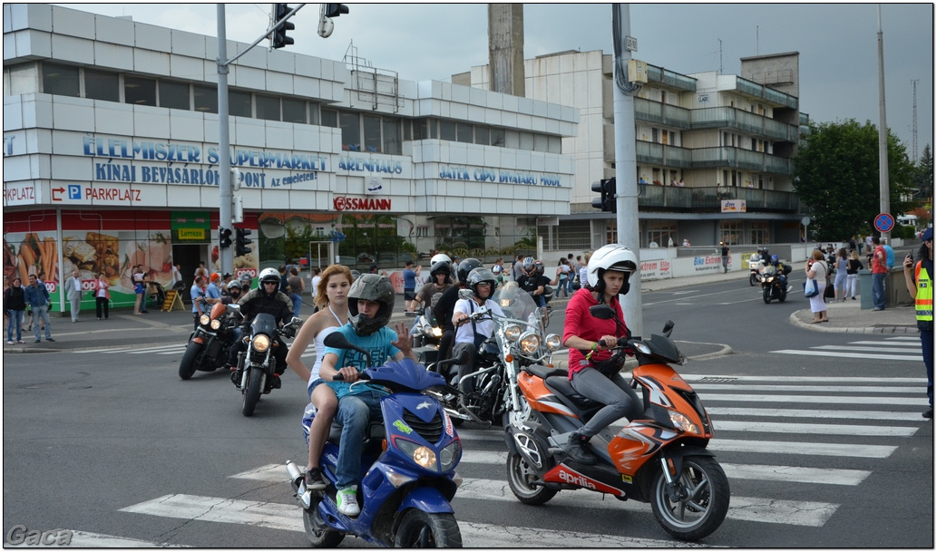 harleydavidsonopenroadfelvonulasmotorgaca201300751