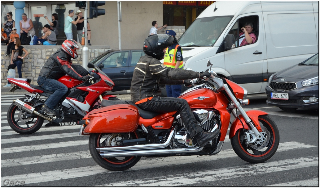 harleydavidsonopenroadfelvonulasmotorgaca201300805