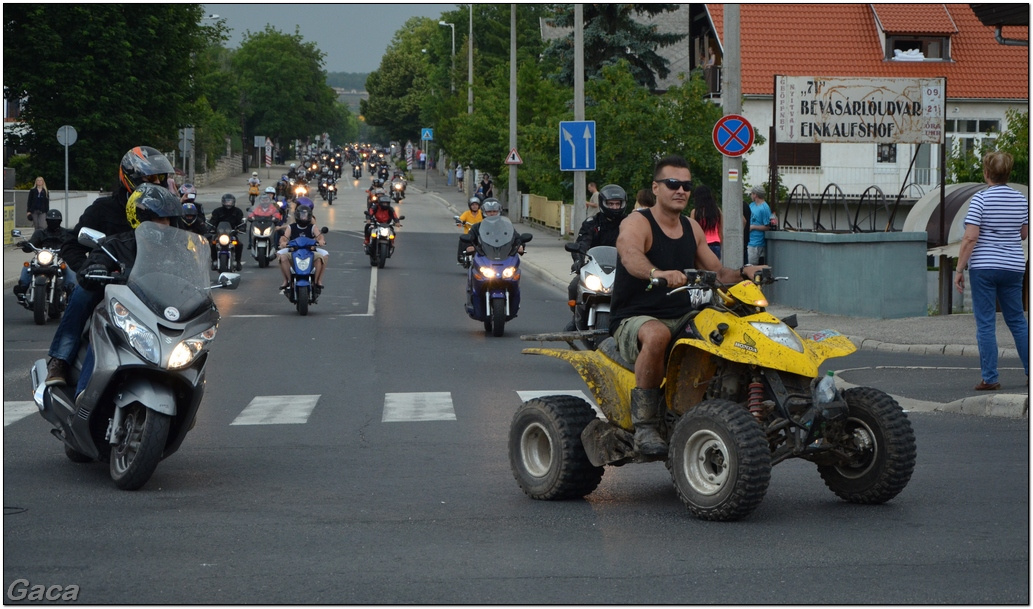 harleydavidsonopenroadfelvonulasmotorgaca201300910