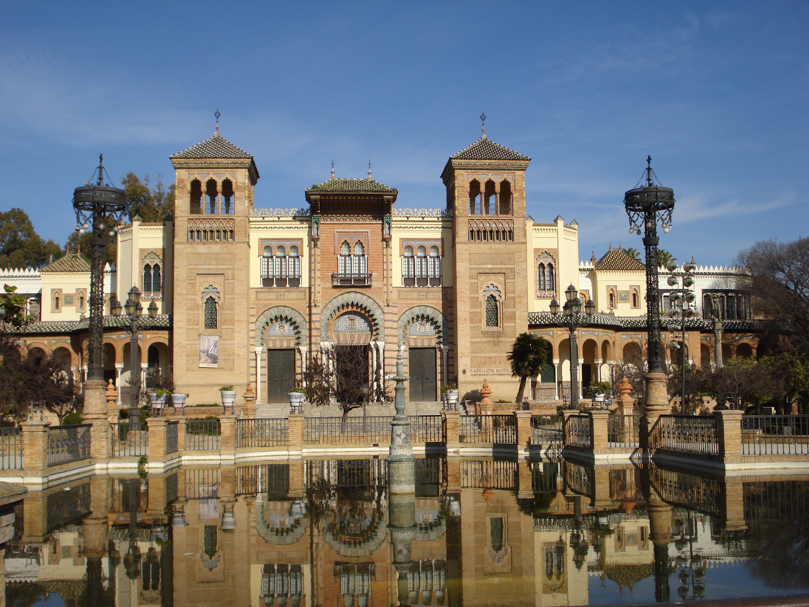 Sevilla - Népművészeti Múzeum (Museo de Artes y Costumbres Popul