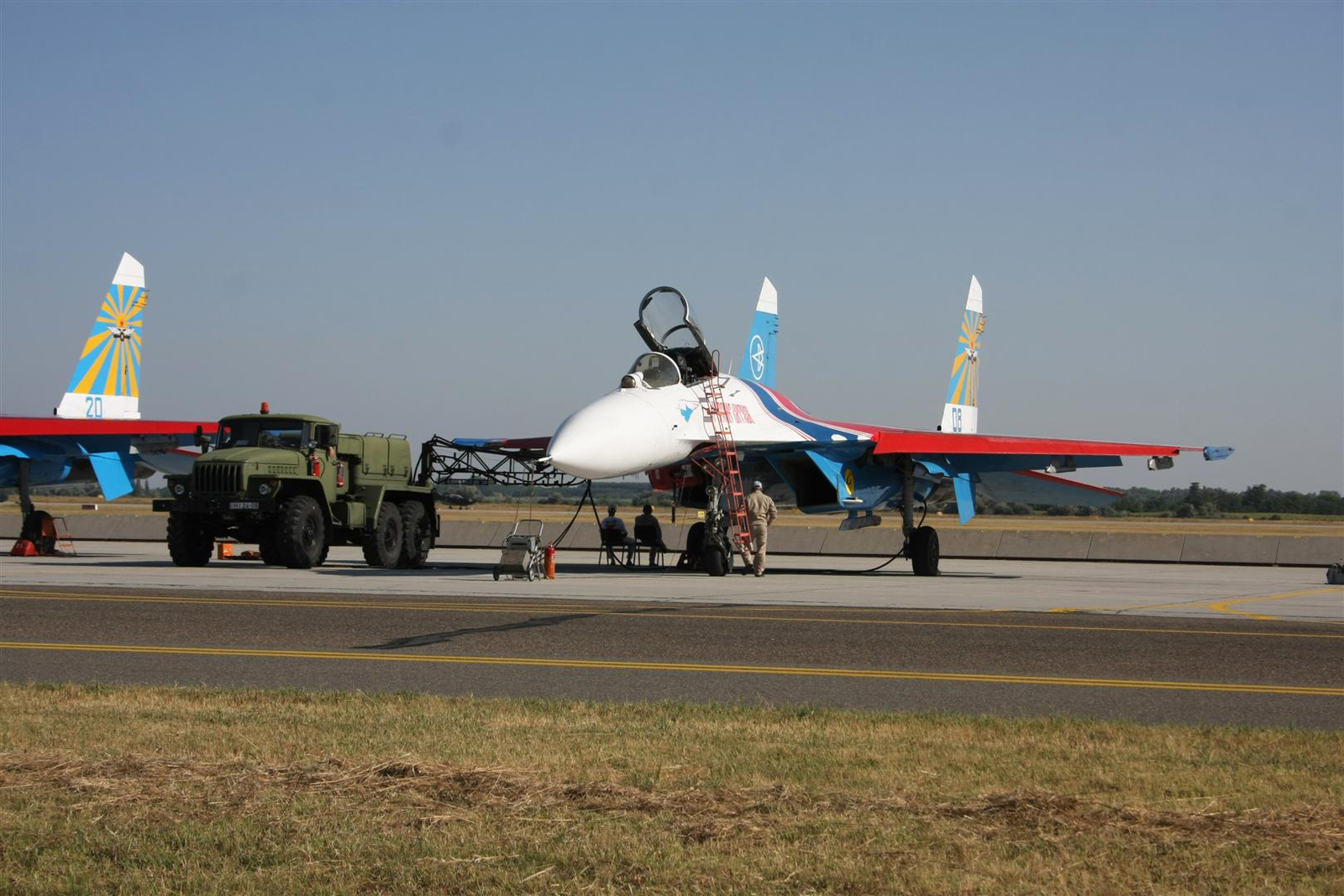 Kecskemét repülőnap 2013 - Orosz lovagok - SZU-27P / APA-5D