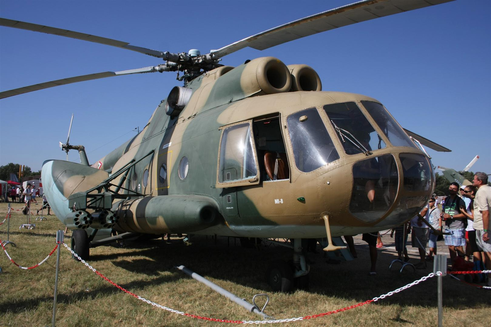 Kecskemét repülőnap 2013 - MI-8