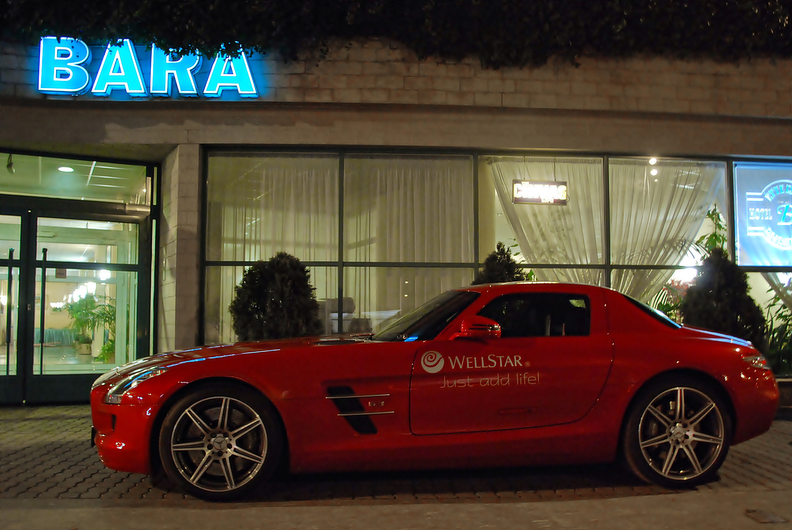 Mercedes SLS AMG