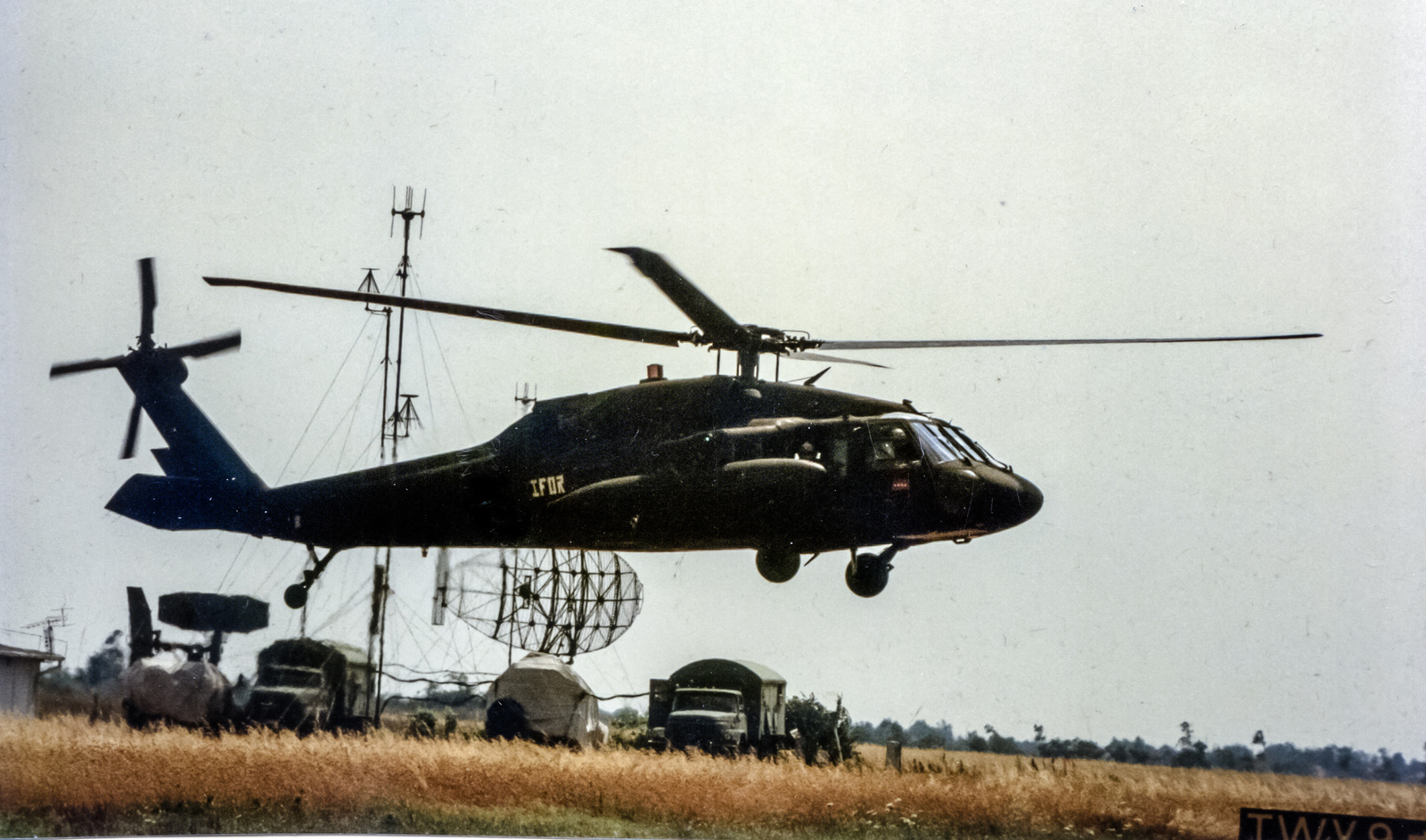 UH-60 szolnok 96-1