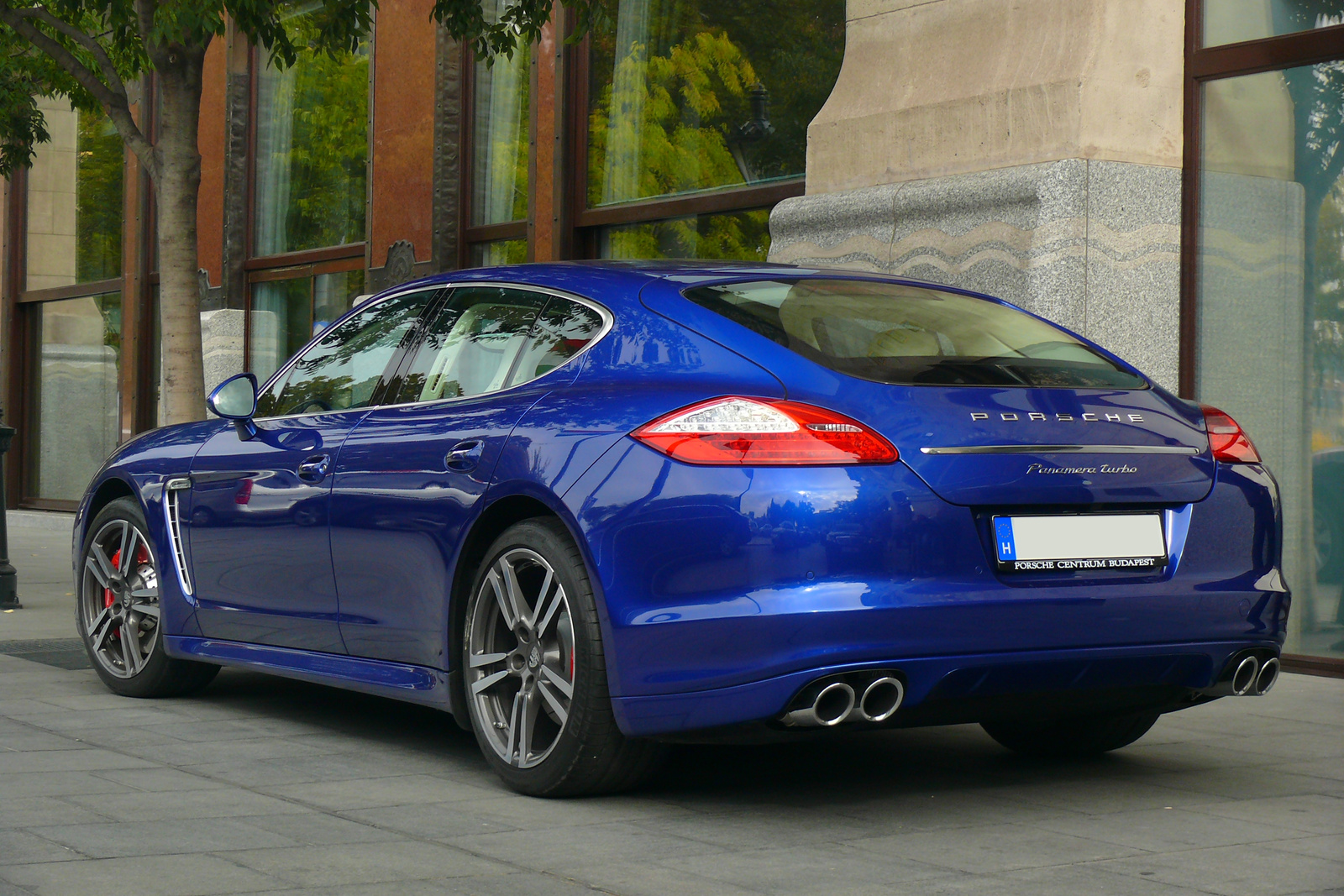 Porsche Panamera Turbo