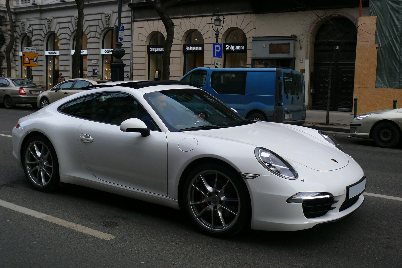 Porsche 911 Carrera S (991)