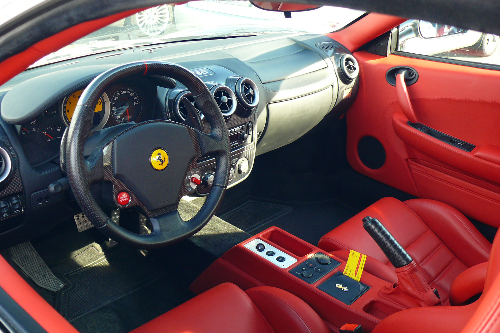 Ferrari F430 Belső