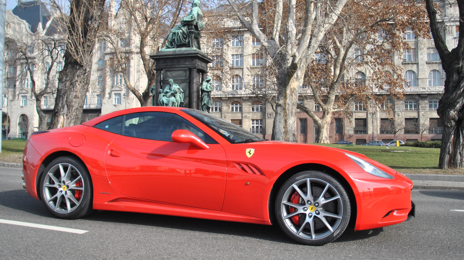 Ferrari California