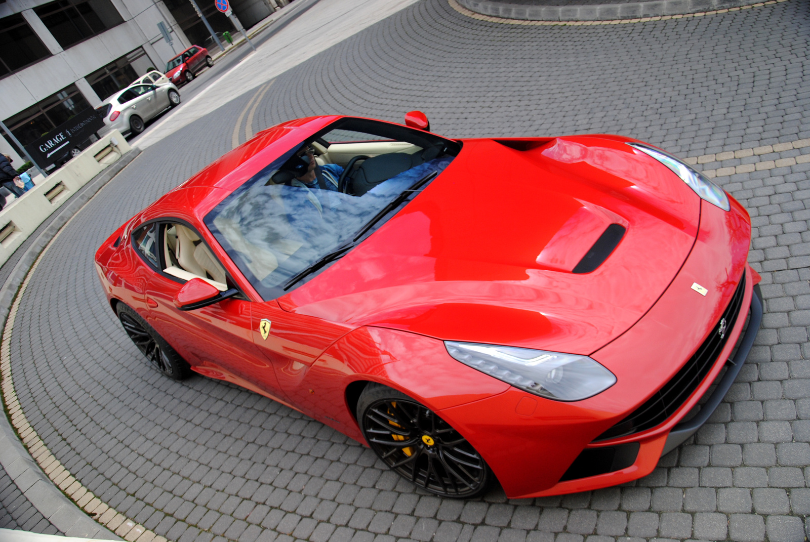 Ferrari F12berlinetta