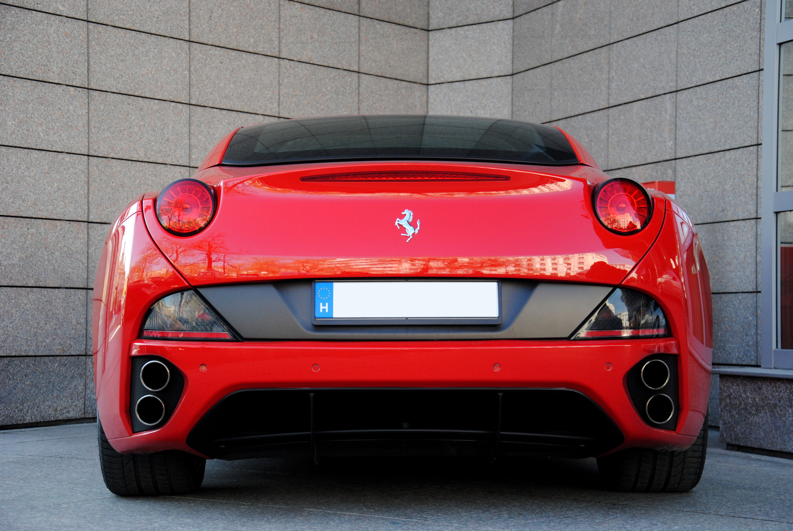 Ferrari California