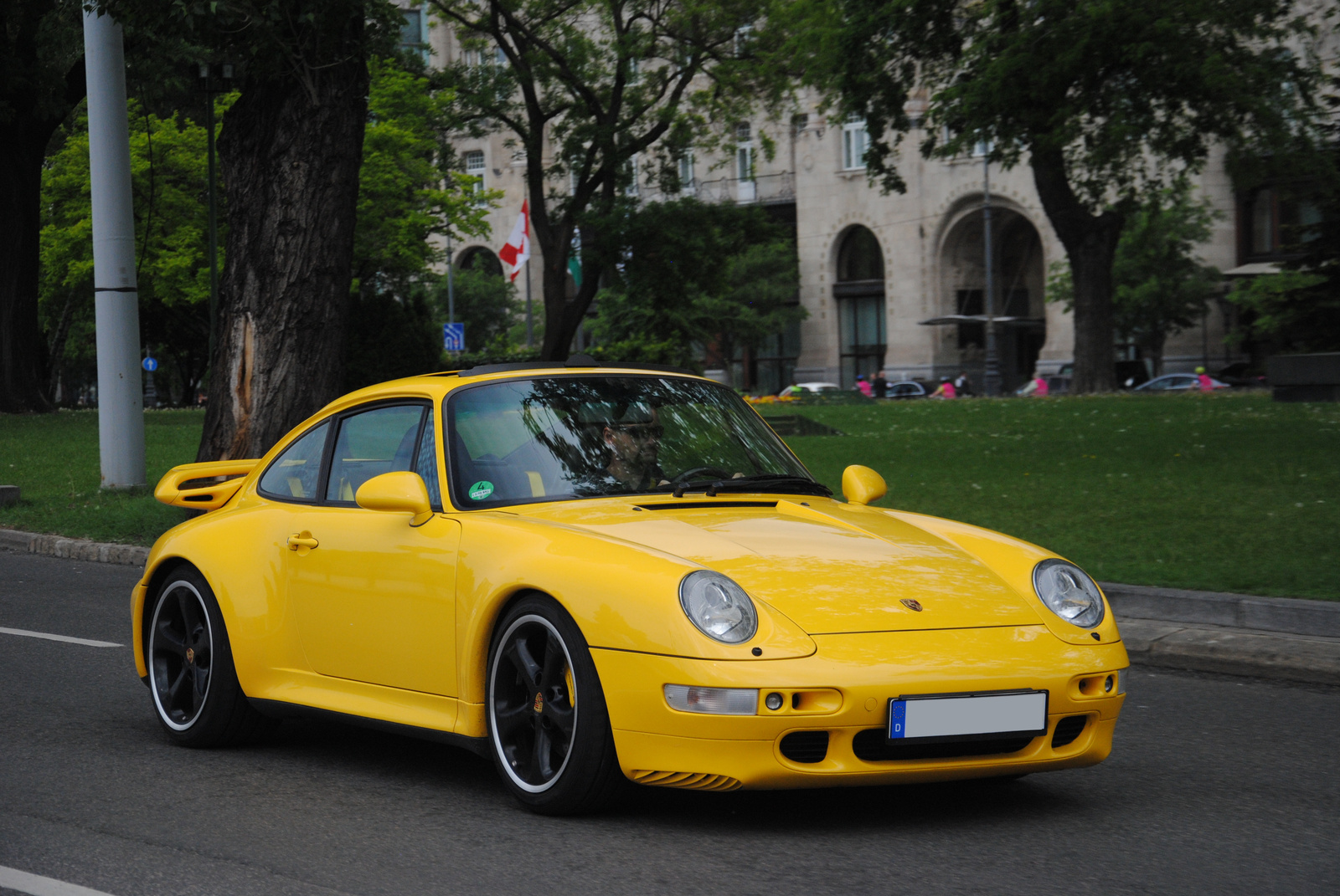 Porsche 911 Carrera 4S 993