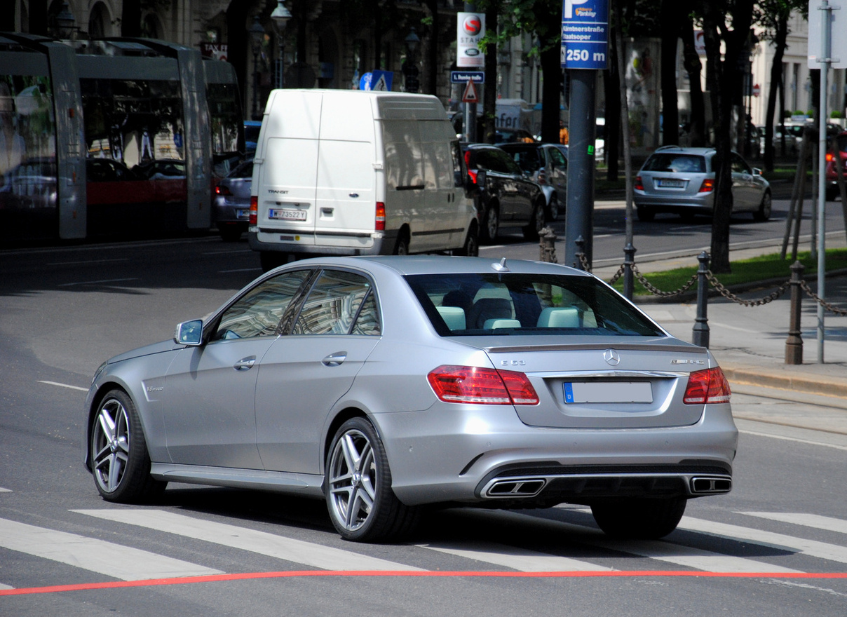 Mercedes-Benz E63 AMG