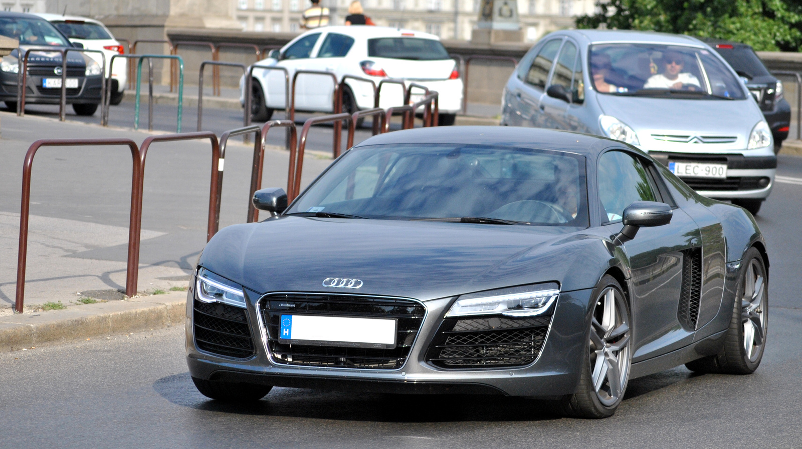 Audi R8 2013