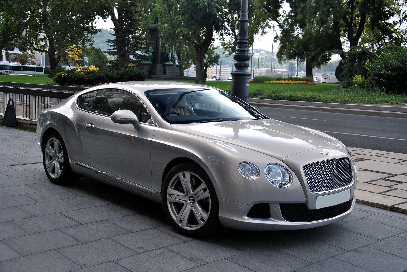 Bentley Continental GT 2012