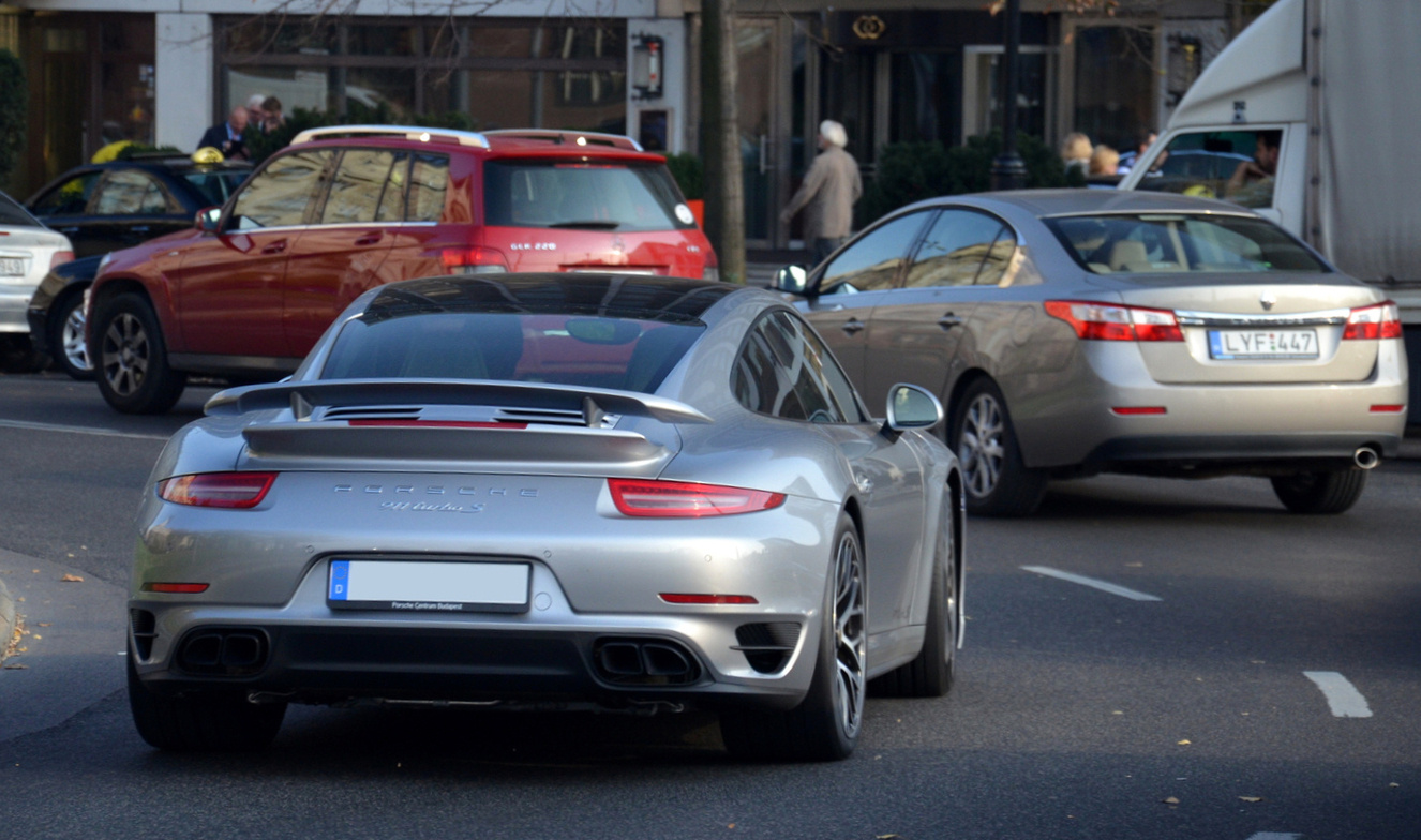 Porsche 911 Turbo S (991)