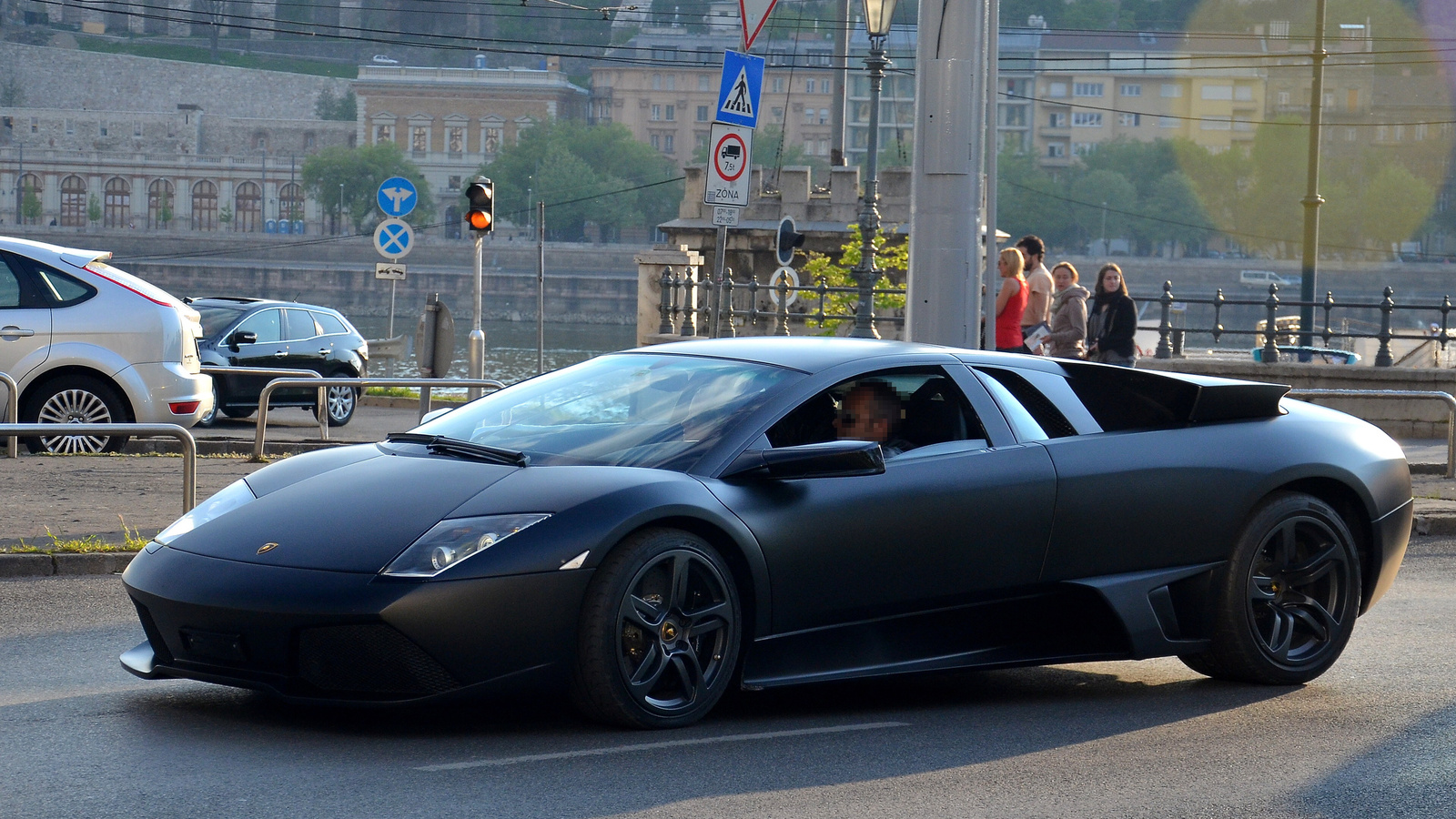 Lamborghini Murcielago LP640