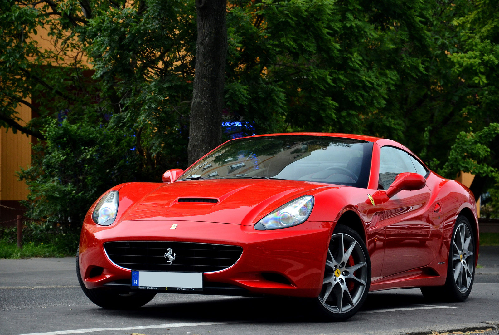 Ferrari California