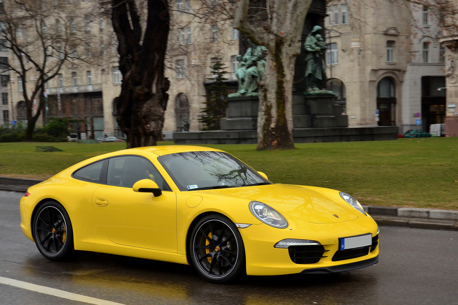 Porsche 911 Carrera S (991)