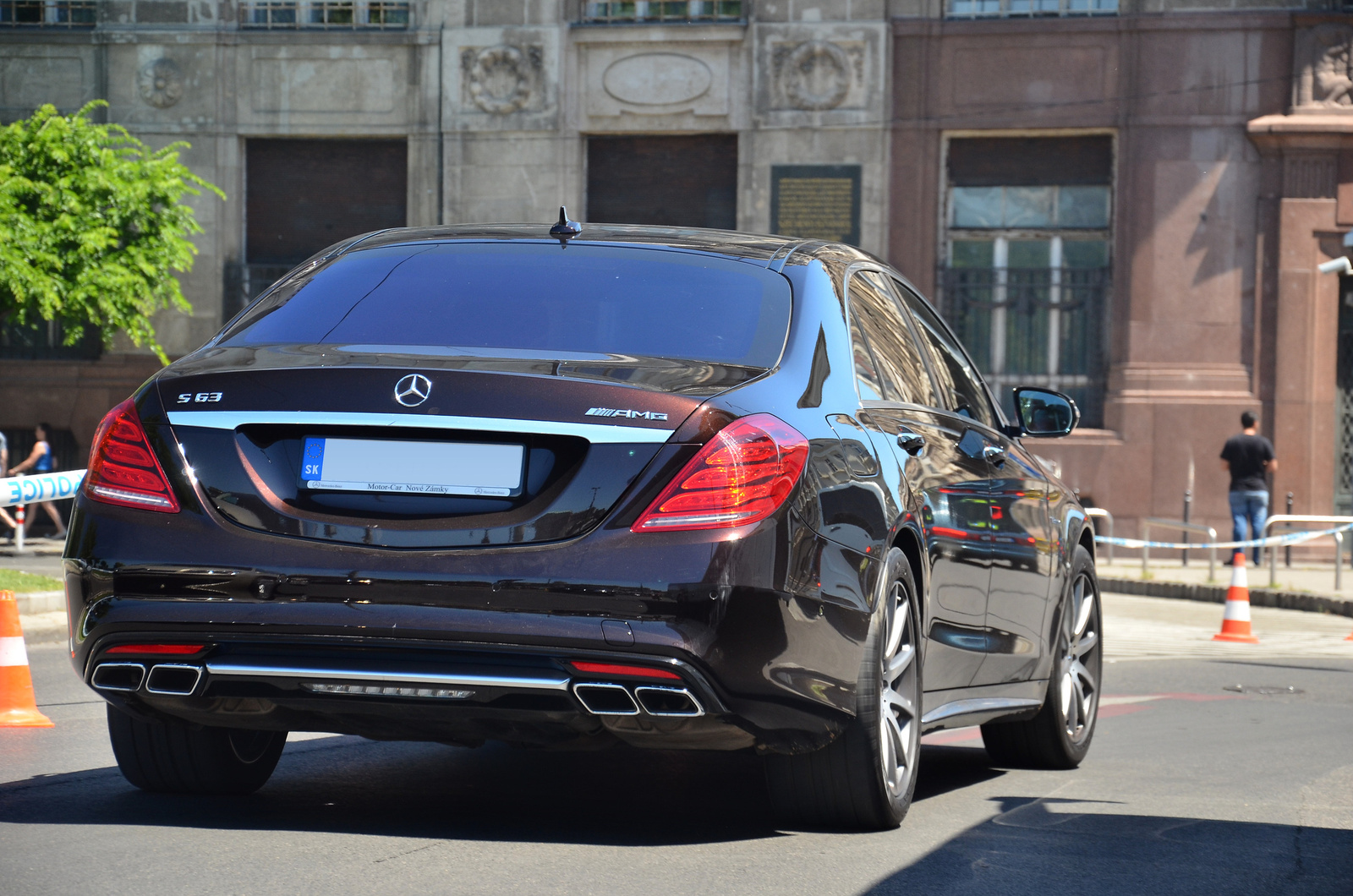 Mercedes-Benz S 63 AMG