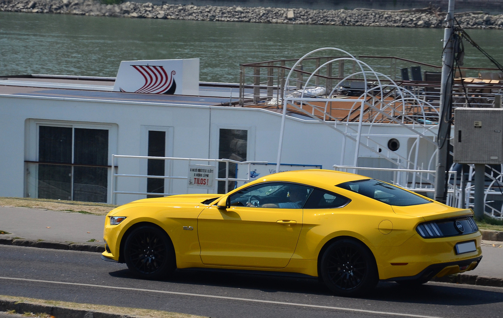 Ford Mustang GT 2015