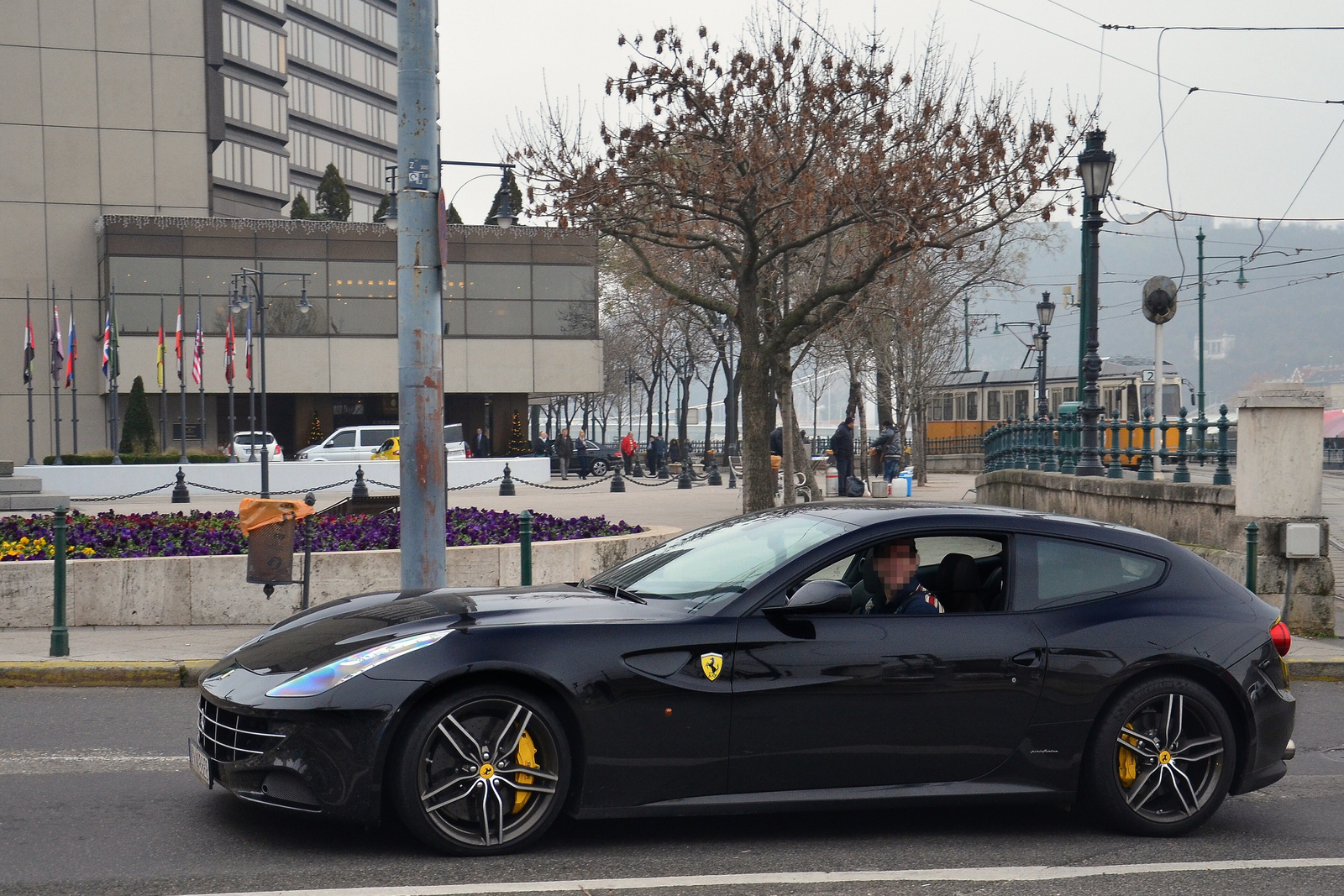 Ferrari FF