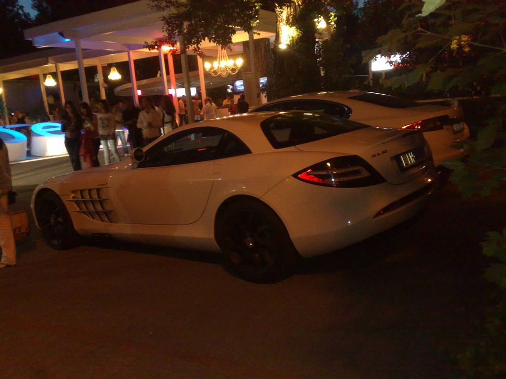 Mercedes-Benz SLR McLaren