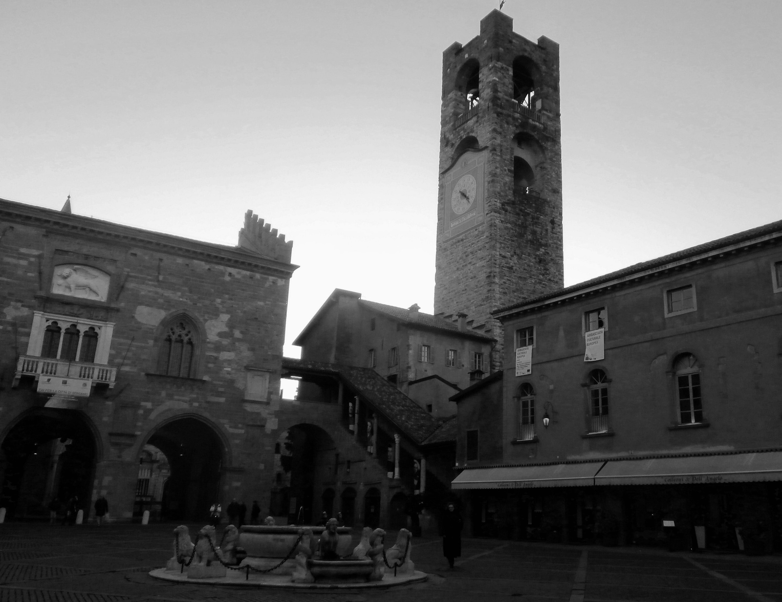 piazza vecchia