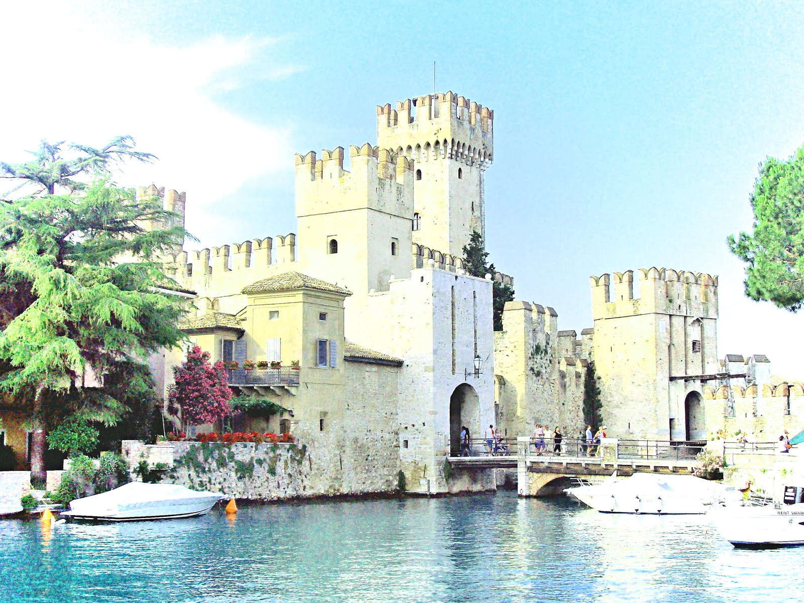 sirmione vár1a