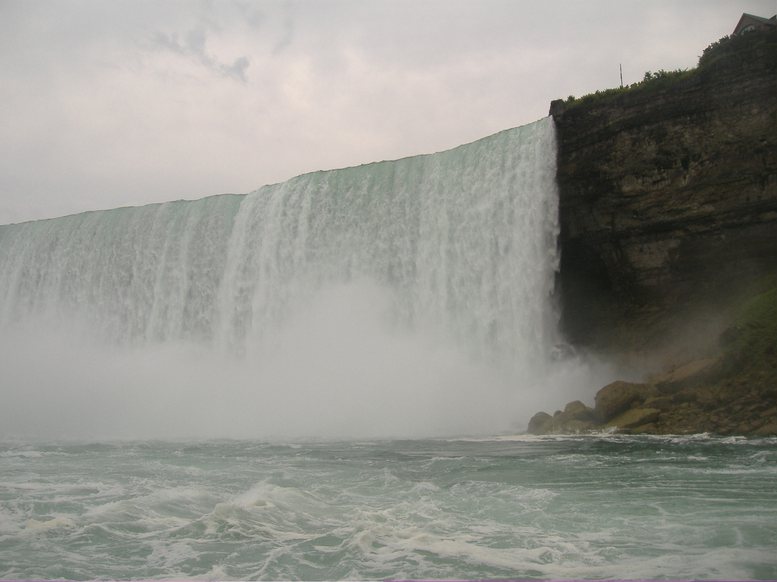 buffalo and the canadian side (22)