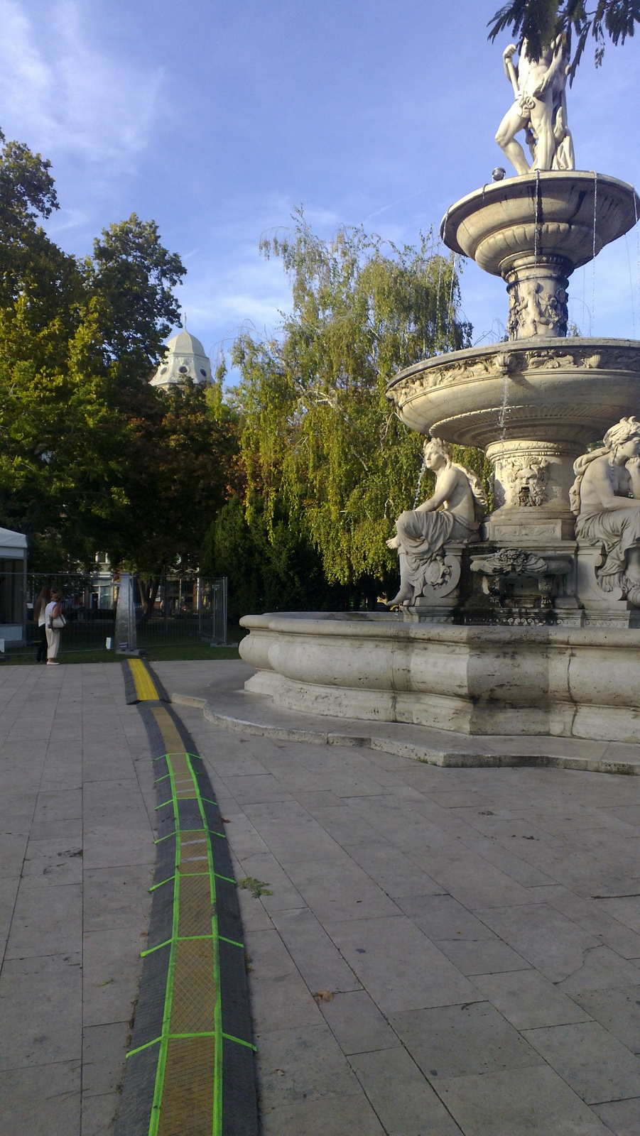Erzsébet tér - mi történik a belváros legszebb parkjával? Fotó: 