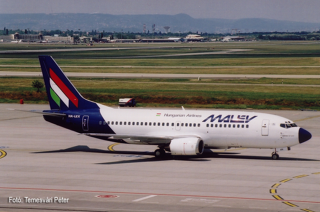 MALEV B737 HA-LEX