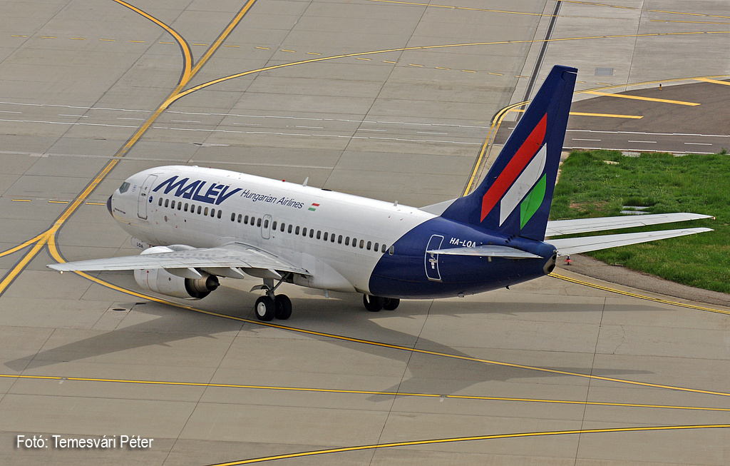 MALEV B737 HA-LOA