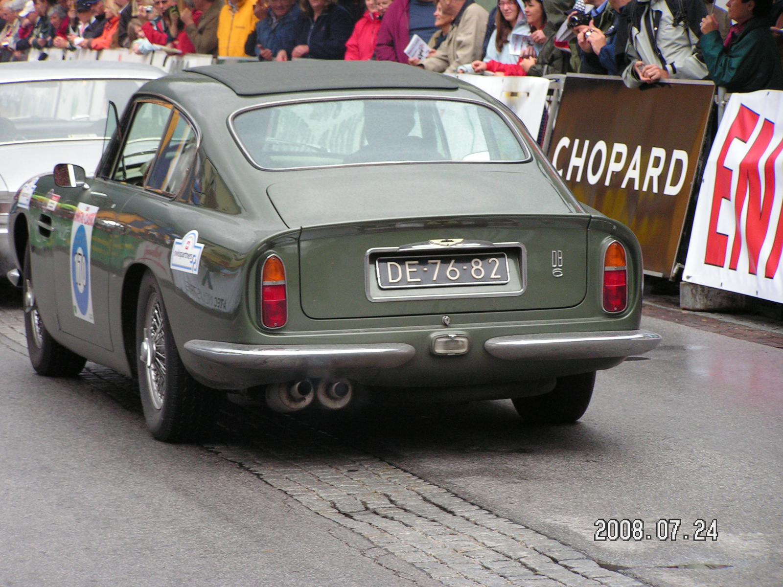 Aston Martin DB6