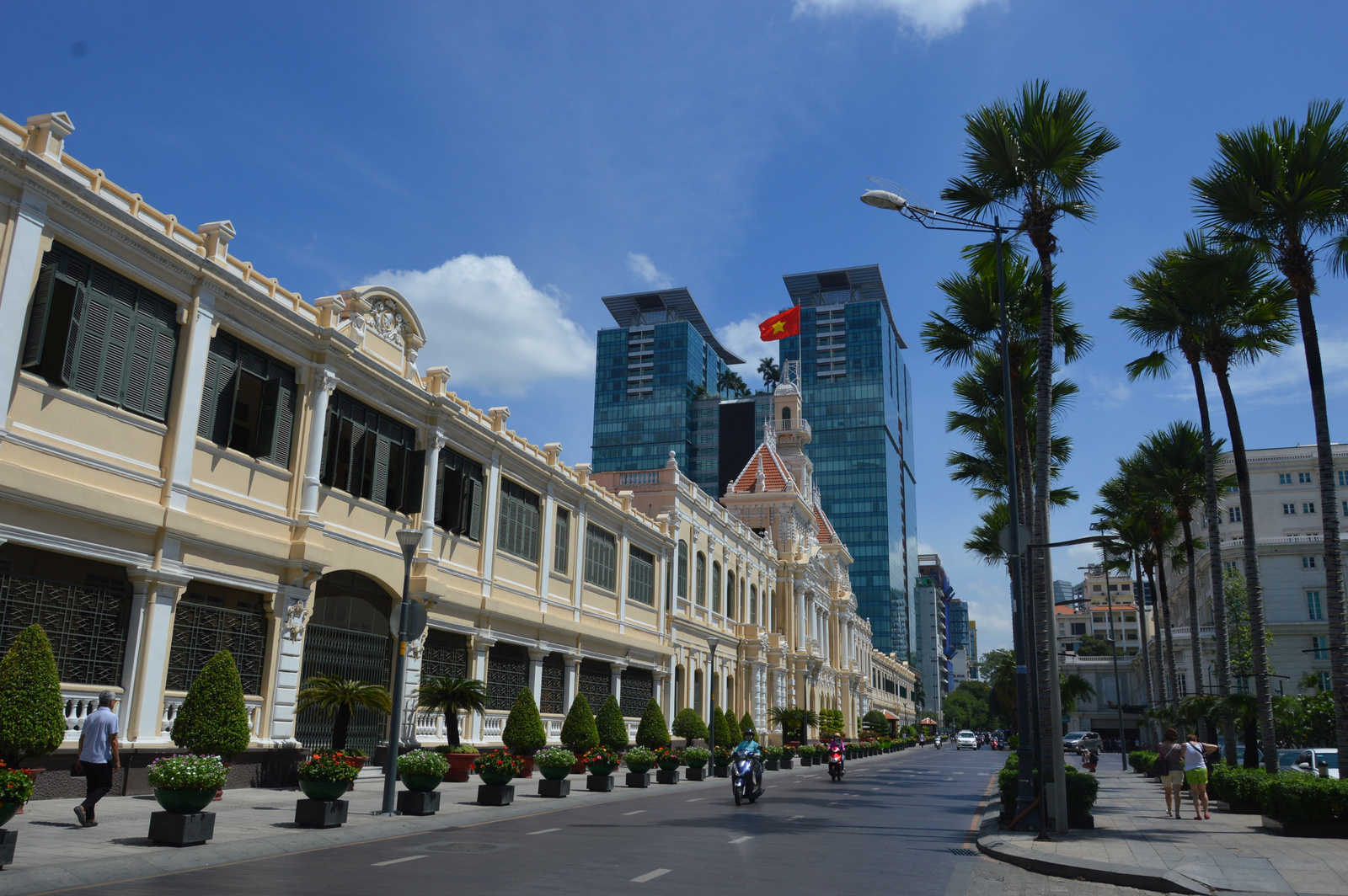 20 Saigon Városháza és irodaépület