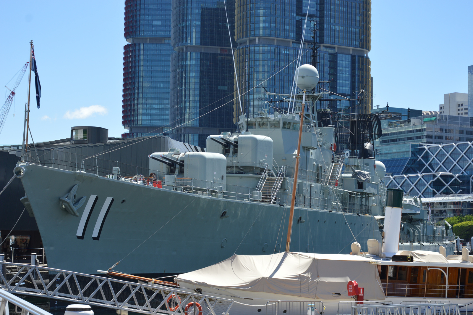 Sydney Darling Harbour HMAS Vampire elölről