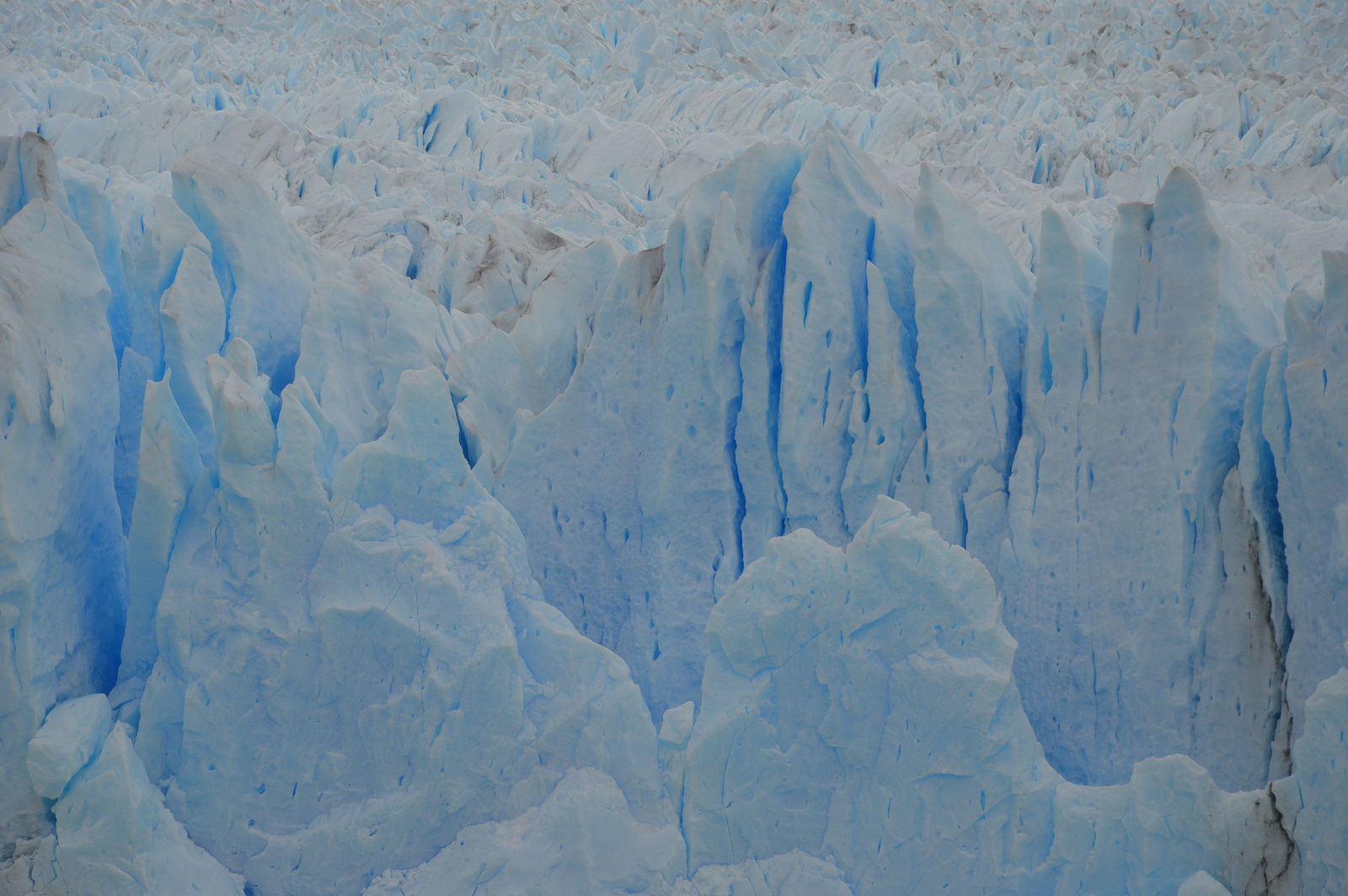 Perito Moreno Gleccserformák közelebbről