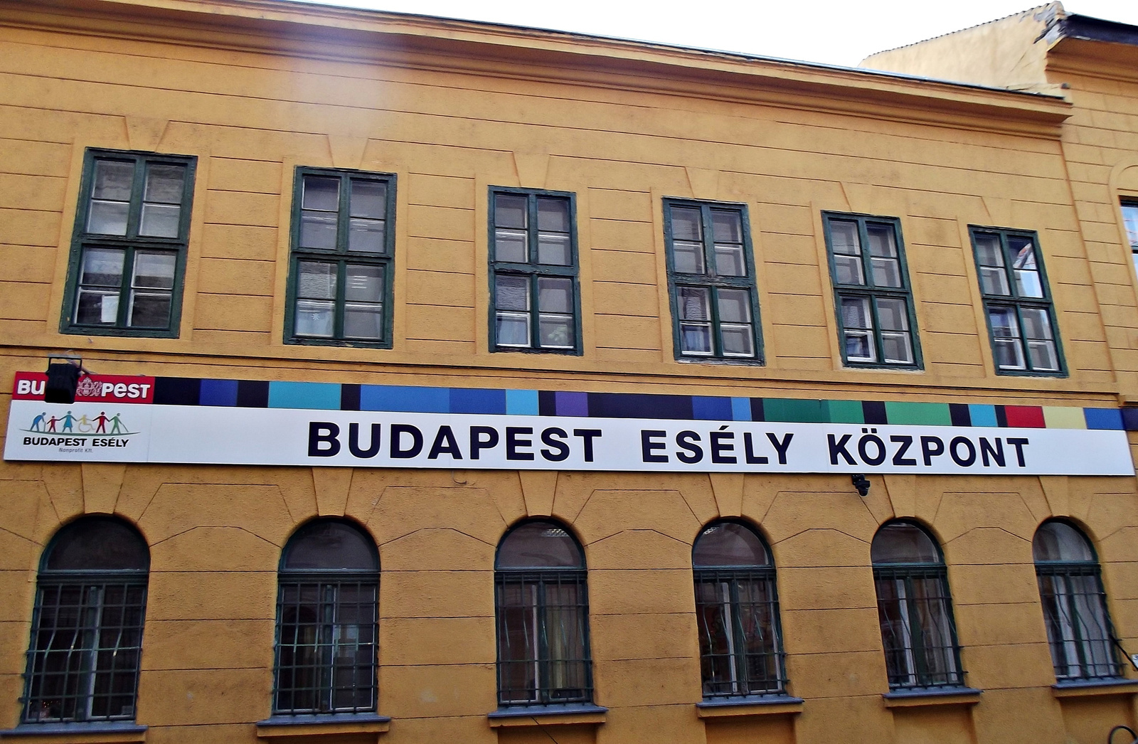 Budapest esély ...